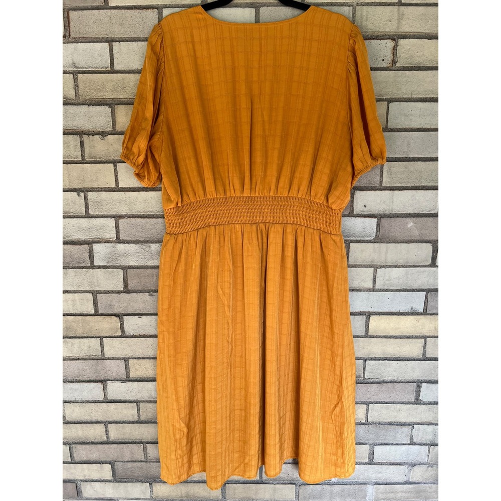 Ann Taylor Mustard Yellow Textured Midi Dress Size XL Short Puff Sleeve Henley - Picture 5 of 6